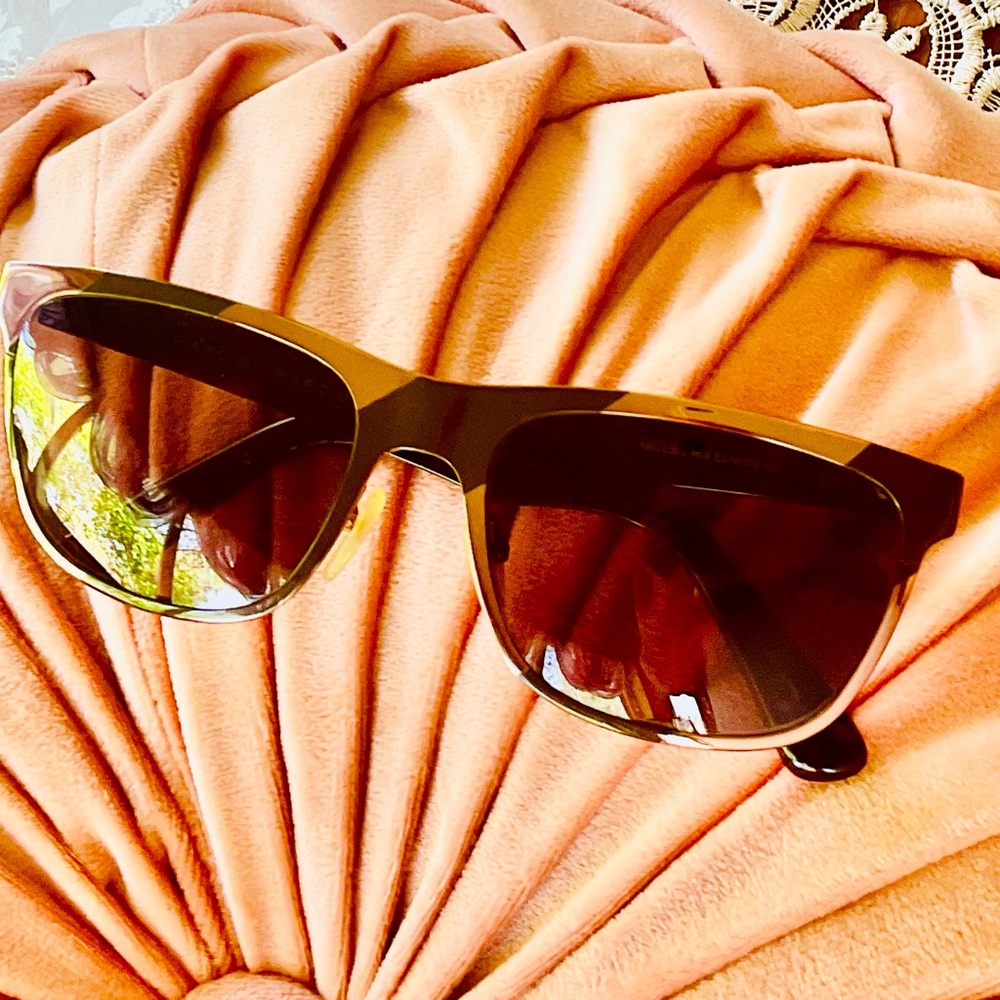 MARK BY MARK CAT-EYE TWO-TONE SUNGLASSES